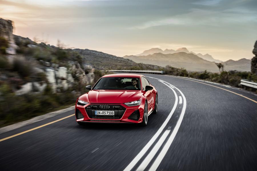  Audi RS7 Sportback 2019 года  (WW) (фото 48 из 80)